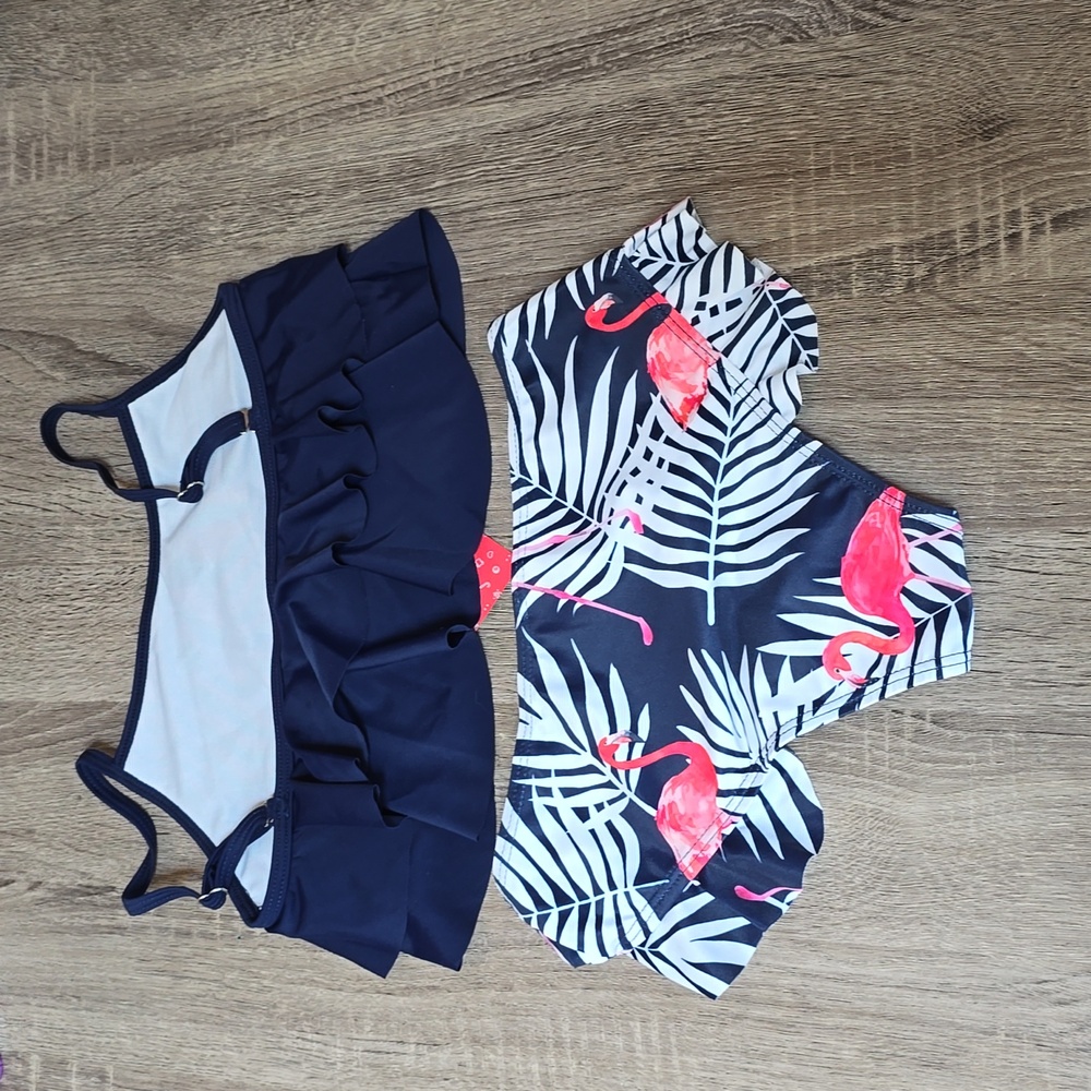 Flamingo Tankini  Navy and White  Tiered Top  Ruffle Leg  Kids Size 8/9  NEW - Picture 2 of 4